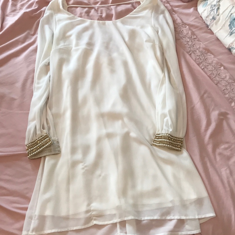 Float white classy dress